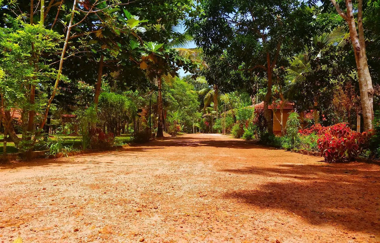 Palathra Heritage Hotel Mararikulam Resort